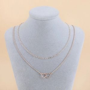 🤍🤍NEW🤍🤍SO CUTE!!  Double Heart and Double Chain Necklace in ROSE GOLD 🤍🤍